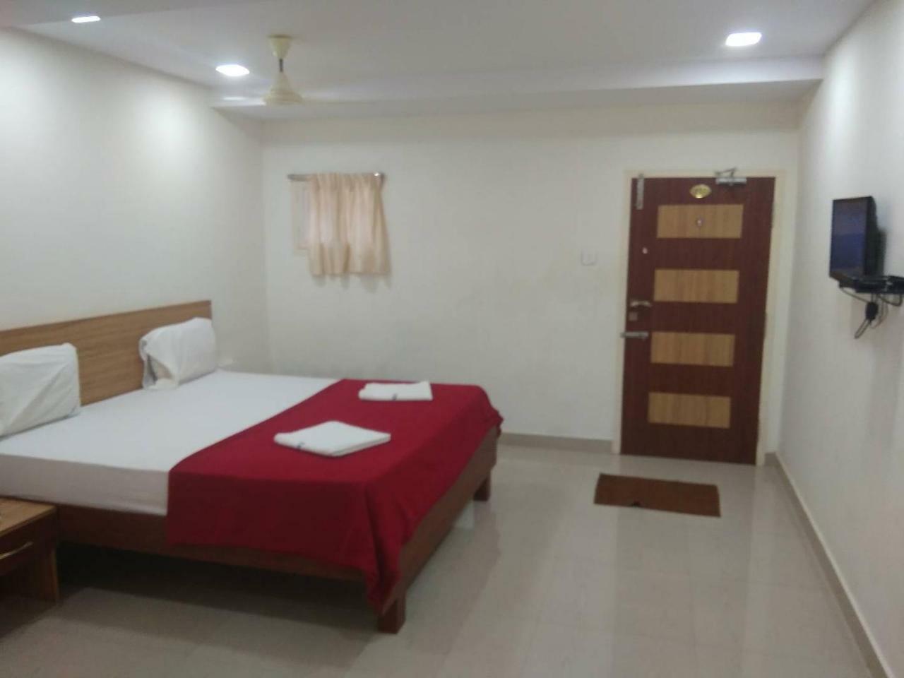 Raya'S Inn Kumbakonam Extérieur photo